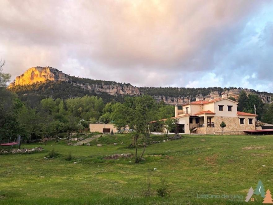 Casa Rural Laguna De Uña 外观 照片